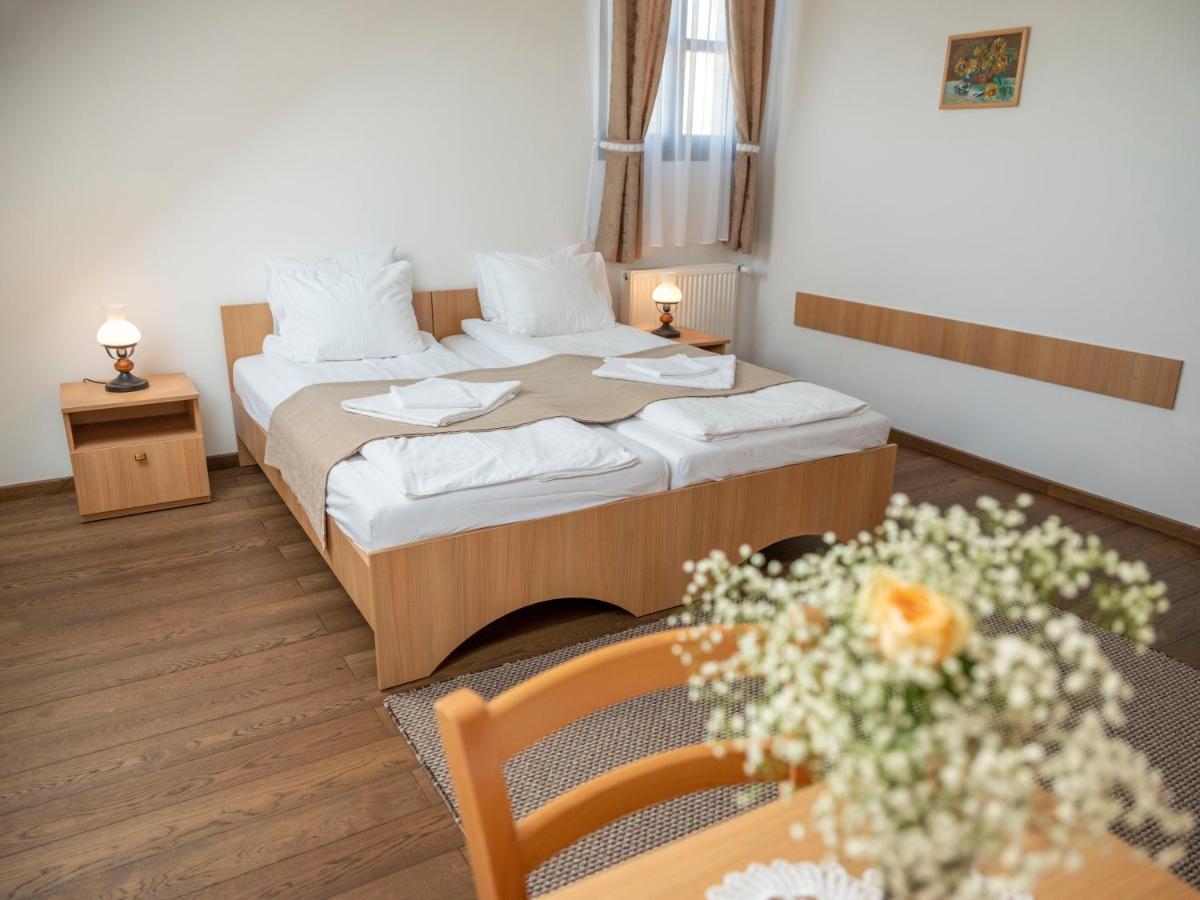 Pensiune Agroturistica Horvath-Kert Borzont Экстерьер фото